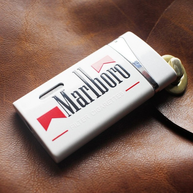 Bật Lửa Gas Khò Marlboro Sơn Tĩnh Điện Màu Trắng