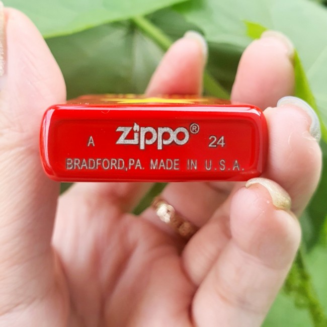 Bật Lửa Zippo Sơn Tĩnh Điện Cờ Đỏ Sao Vàng Việt Nam Sơn 2 Mặt Đời Số A-24