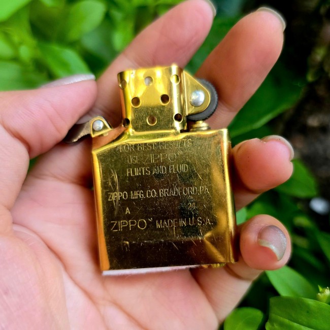 Bật Lửa Zippo Vàng Đồng Thuyền Chiến AGF-11 Ruột Vàng Đời A-24