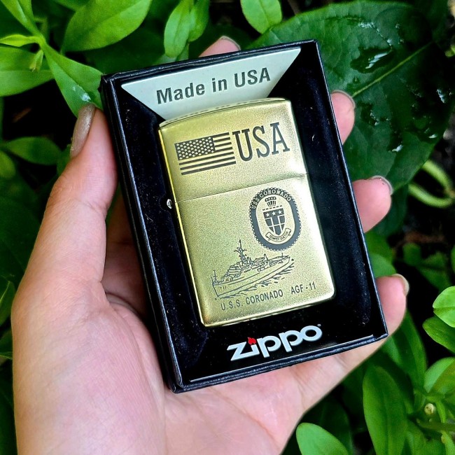 Bật Lửa Zippo Vàng Đồng Thuyền Chiến AGF-11 Ruột Vàng Đời A-24