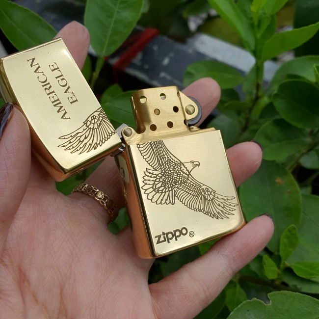 Bật Lửa Zippo Mỹ Đồng Biểu Tượng Chim Ưng Đời E-XVI ( Ruột Vàng , Có Tem Đỏ , Fullbox)