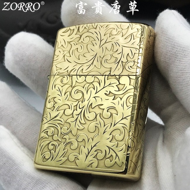 Bật Lửa Zippo Zorro Khắc 5 Mặt Hoa Văn Vàng Đồng (Có Hộp )