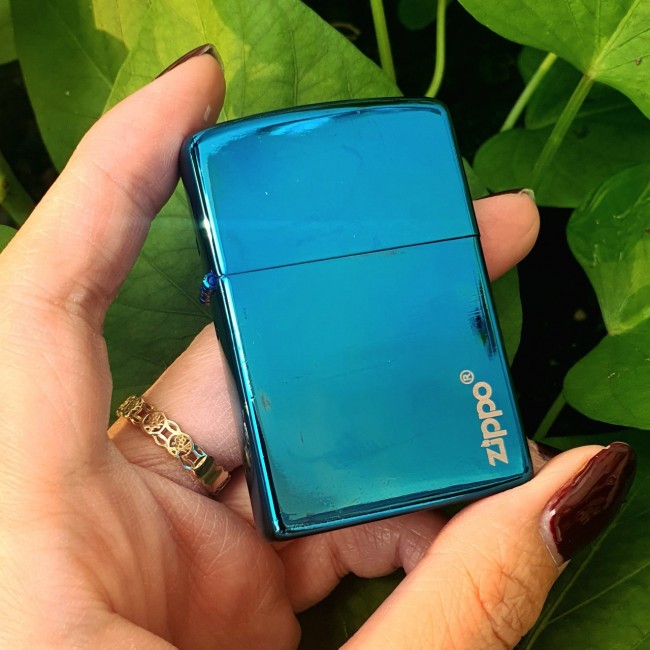 Bật Lửa Zippo Mạ Chrome Đời La Mã Màu Đen ( Có Tem Đỏ )