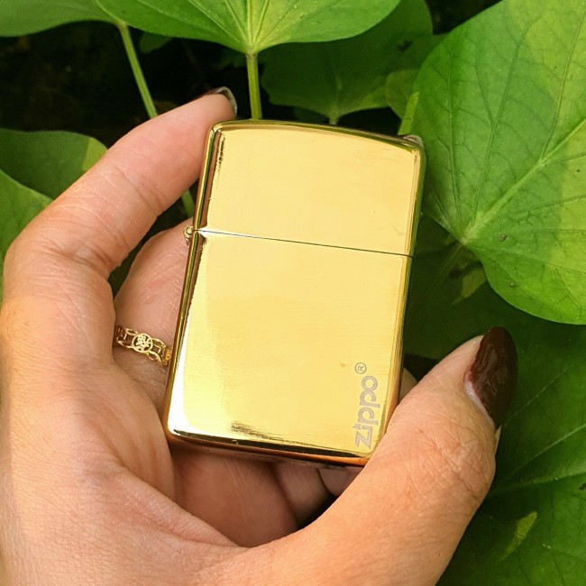 Bật Lửa Zippo Mạ Chrome Đời La Mã Màu Đen ( Có Tem Đỏ )