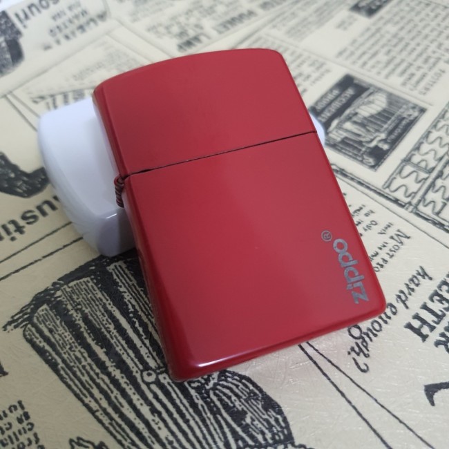 Bật Lửa Zippo Sơn Tĩnh Điện Đời La Mã H-IV Màu Đỏ ( Có Tem Đỏ )