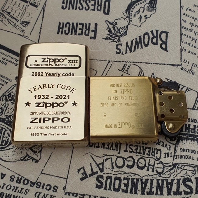 Bật Lửa Zippo Đồng Nguyên Khối Kỷ Niệm Yearly Cod 1932 - 2021 Mộc Đáy Ngược Đời La Mã XIII - Có Hộp