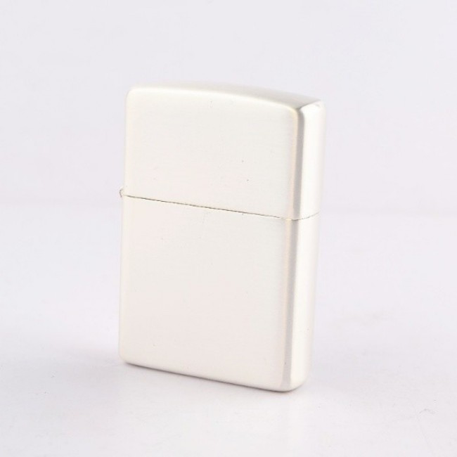 Bật Lửa Zippo Bạc Trơn Vân Ngang Mộc Đáy Ngược Gạch Xéo Năm 1977 - Có Hộp - Tem Đỏ