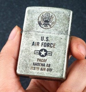 Bật Lửa Zippo Bạc Giả Cổ U.S AIRFORCE Đời La Mã H-IV ( Có Tem Đỏ ) KÈM HỘP Tặng Kèm Xăng Mini + Đá L