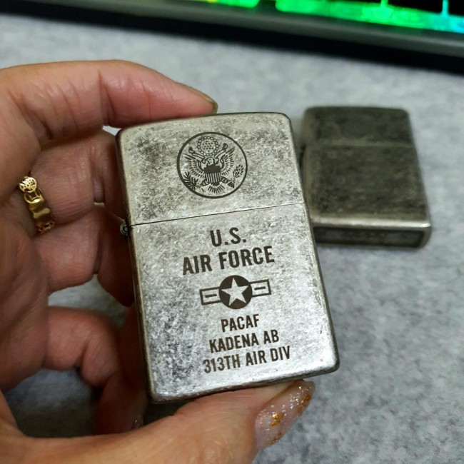 Bật Lửa Zippo Bạc Giả Cổ U.S AIRFORCE Đời La Mã H-IV ( Có Tem Đỏ ) KÈM HỘP Tặng Kèm Xăng Mini + Đá L