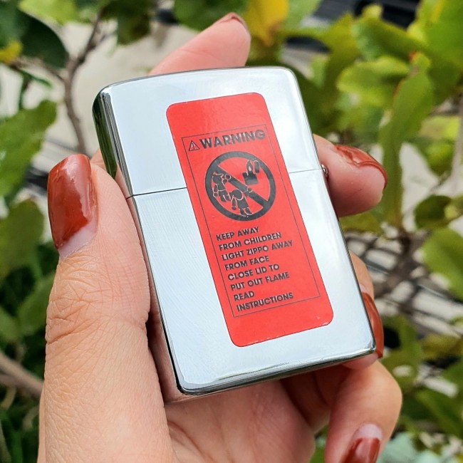 Bật Lửa Zippo Bạc I LOVE YOU Đáy Dập Đời La Mã E2000-XVI ( Có Tem Đỏ - Fullbox)