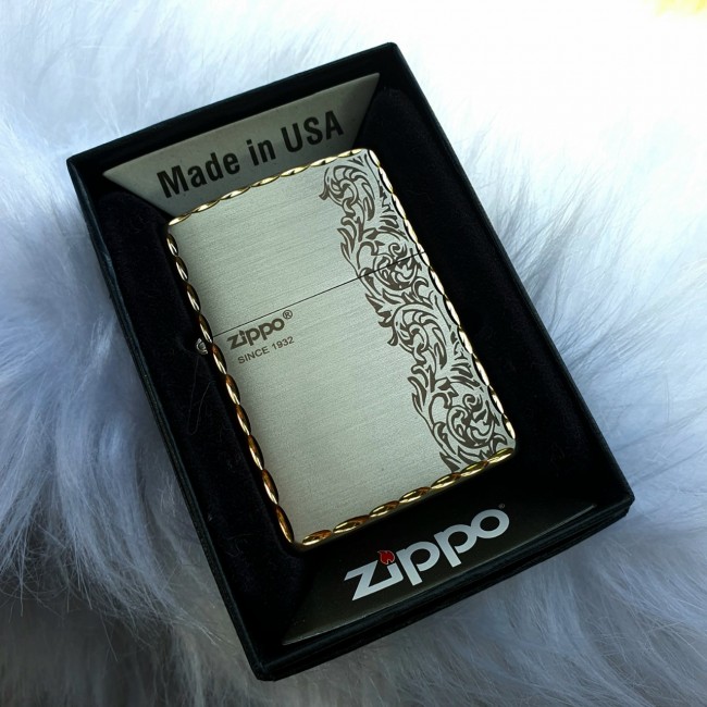 Bật Lửa Zippo Bạc Viền Vàng Hoa Văn Đời Gạch Xéo Đáy Ngược 1977 ( Có Tem Đỏ - Fullbox)