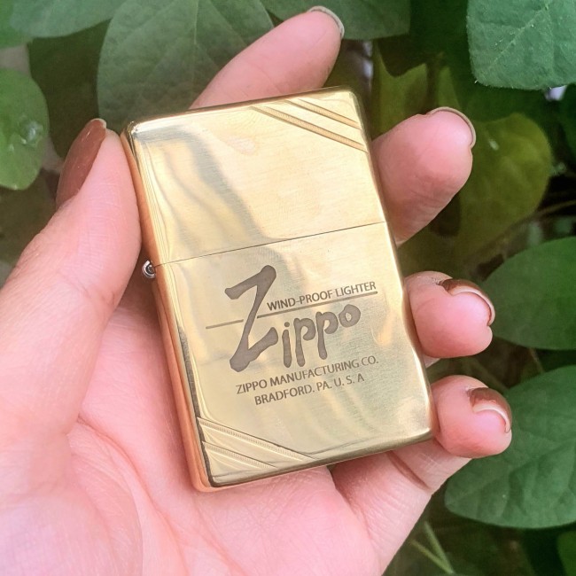 Bật Lửa Zippo Đồng Chặt Góc Wind-Proof Đáy Ngược Gạch Xéo Năm 1977 ( Có Tem Đỏ - Fullbox)