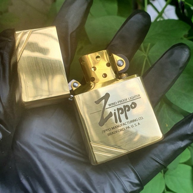 Bật Lửa Zippo Đồng Chặt Góc Wind-Proof Đáy Ngược Gạch Xéo Năm 1977 ( Có Tem Đỏ - Fullbox)