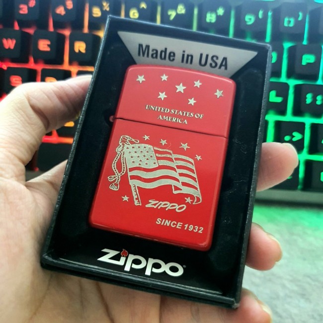 Bật Lửa Zippo Chủ Đề Cờ Mỹ ( Có Tem Đỏ ) KHÔNG KÈM HỘP ZIPPO