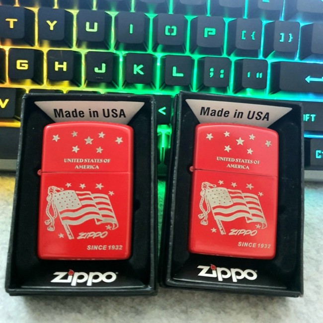 Bật Lửa Zippo Chủ Đề Cờ Mỹ ( Có Tem Đỏ ) KHÔNG KÈM HỘP ZIPPO